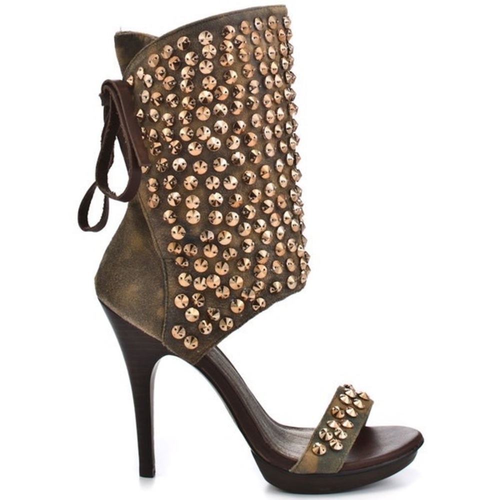 SiGiny Vintage "Starter" Heels